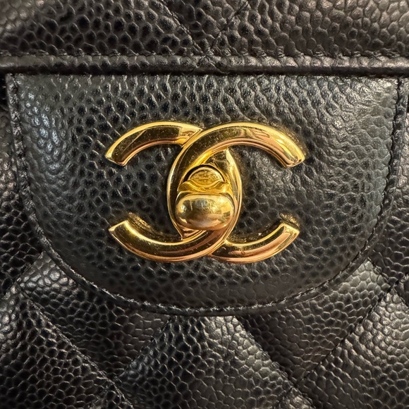 Chanel Black Caviar Jumbo Classic Double Flap with GHW - Picture 4 of 11